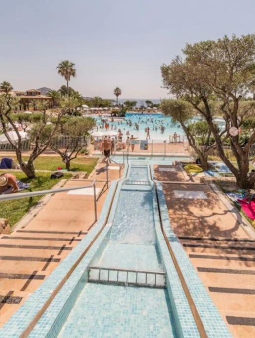 Village Cap Esterel, Piscine, Plage Saint-Raphaël Zewnętrze zdjęcie