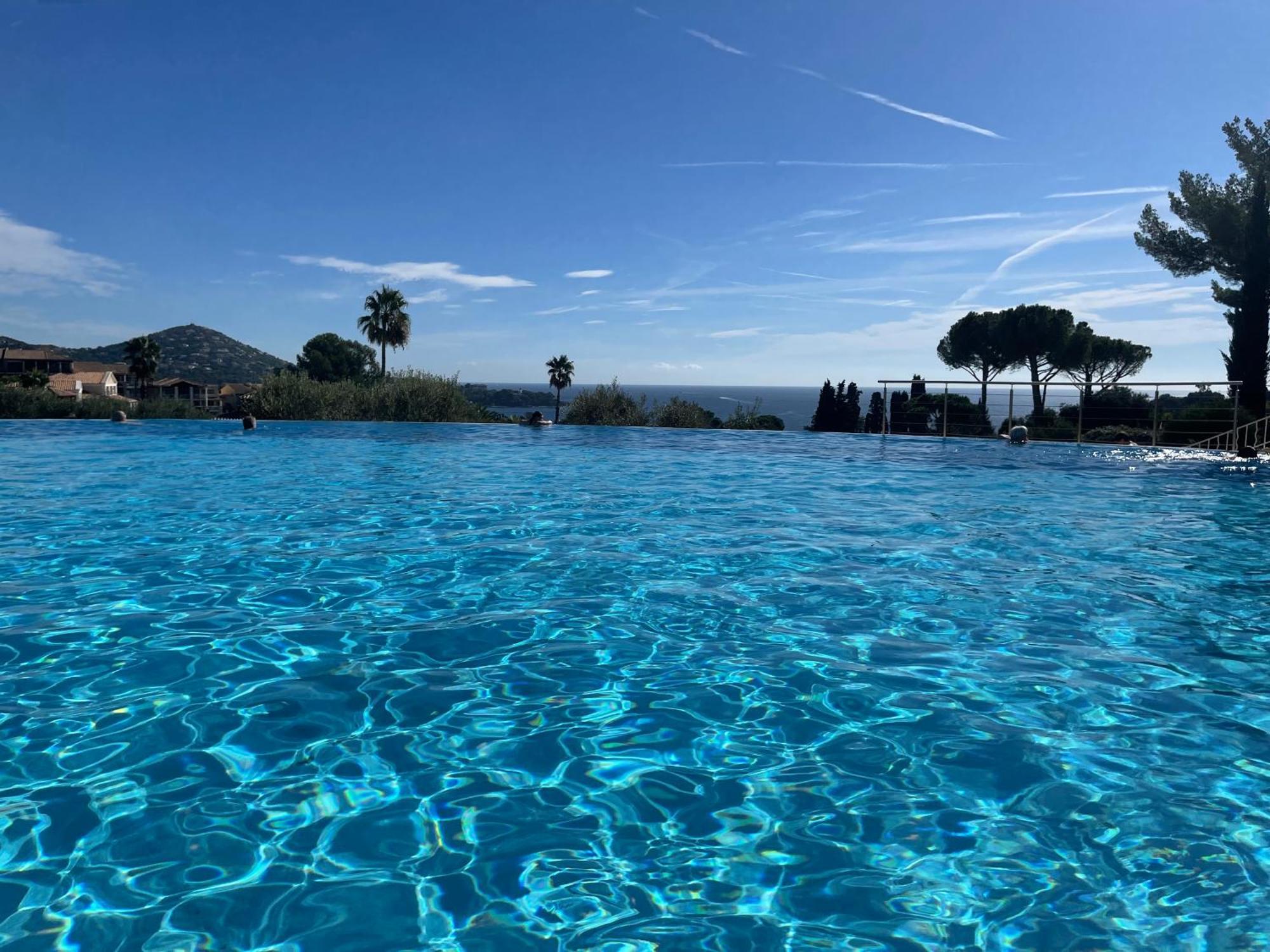 Village Cap Esterel, Piscine, Plage Saint-Raphaël Zewnętrze zdjęcie